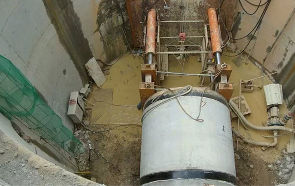 泥水平衡顶管机主要配套设备有哪些？