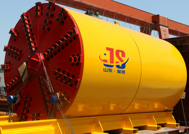 天津顶管施工公司杜经理订购的泥水平衡顶管机更具施工能力