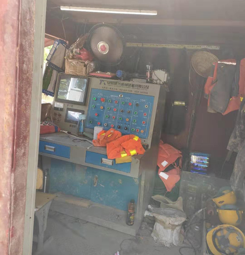 日照污水管道铺设采用泥水平衡顶管机顺利完工